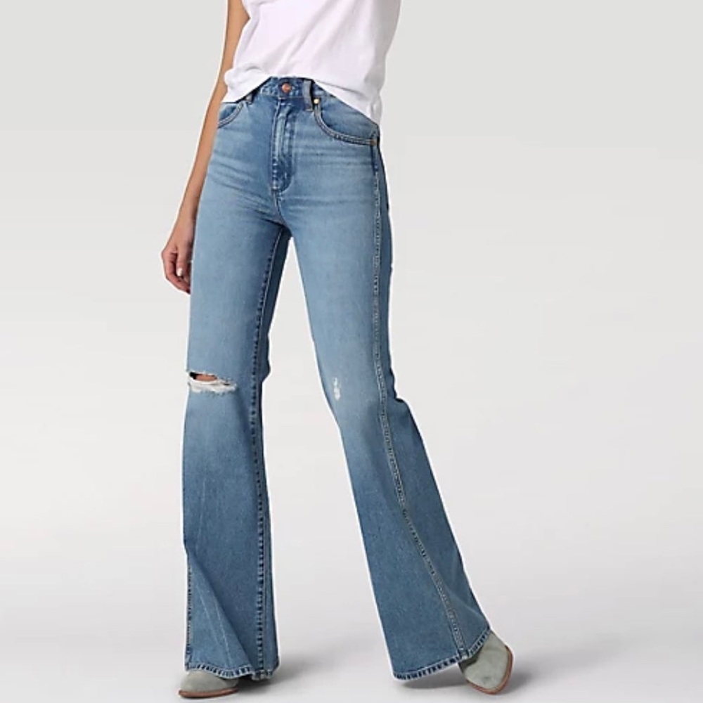 WRANGLER High Rise Flare Jeans - Picture 2 of 10